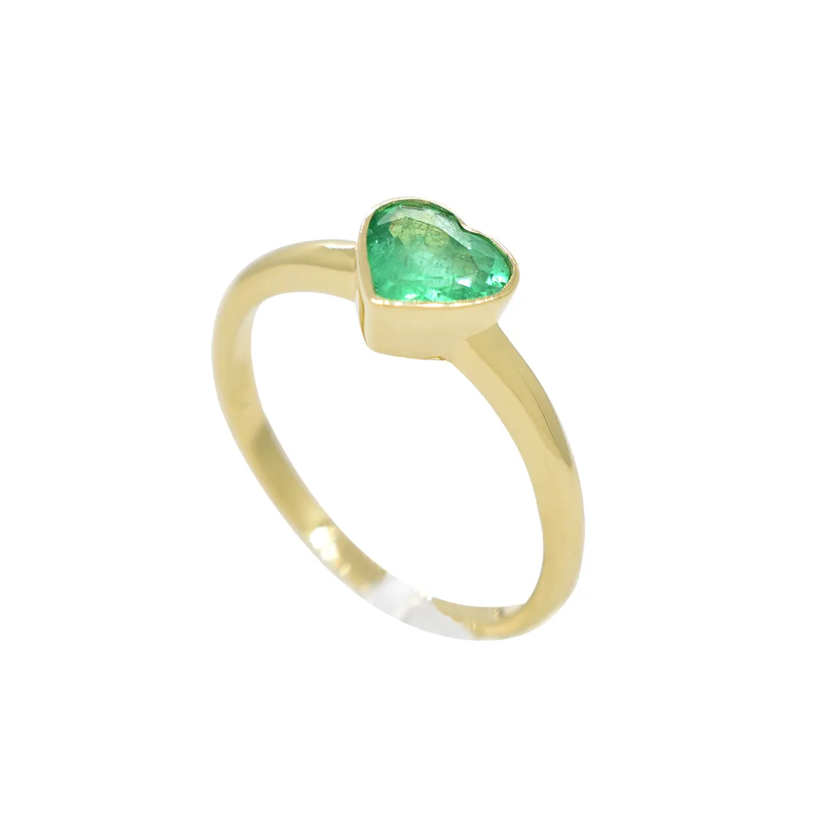 Simple heart-shaped emerald ring in a classic high polish bezel setting, which creates fantastic protection for this gemstone and makes this ring easy to wear