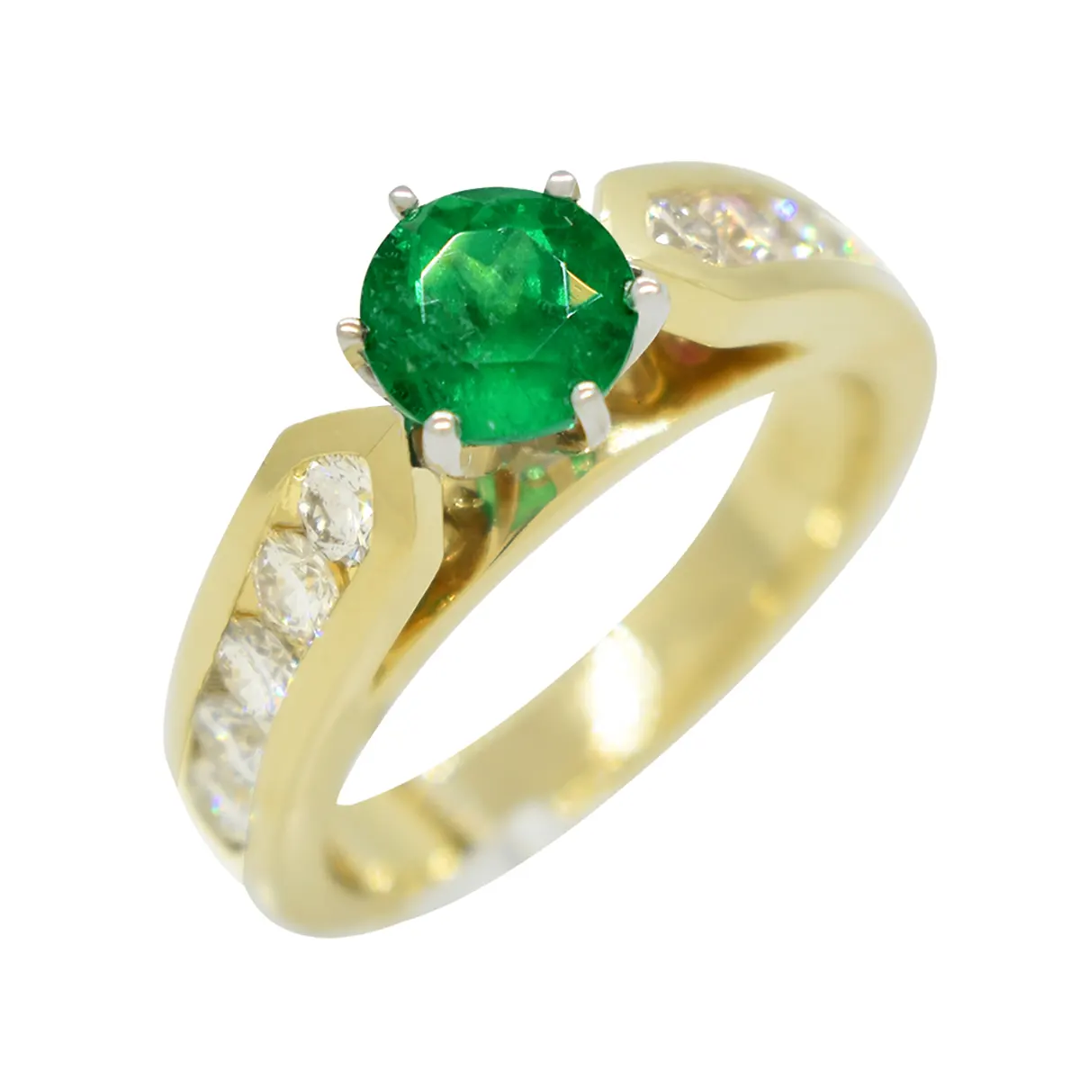 emerald-ring-in-2-tones-gold-and-10-round-diamonds-in-cathedral-ring-style