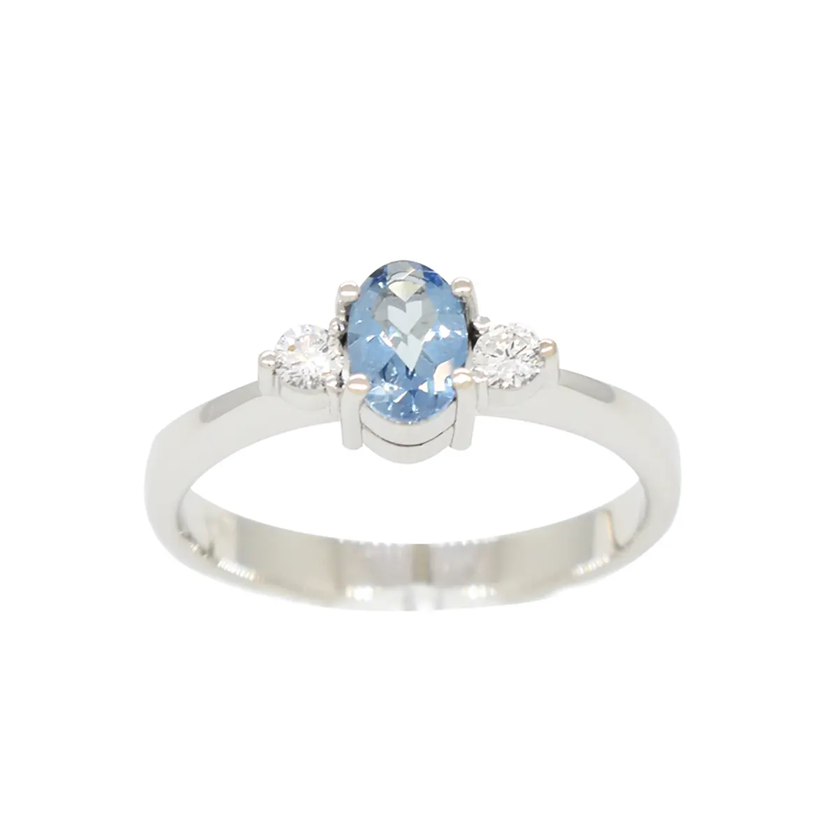 3 Stones Ring with Oval Shape Aquamarine and Brilliant Cut Diamonds in White Gold