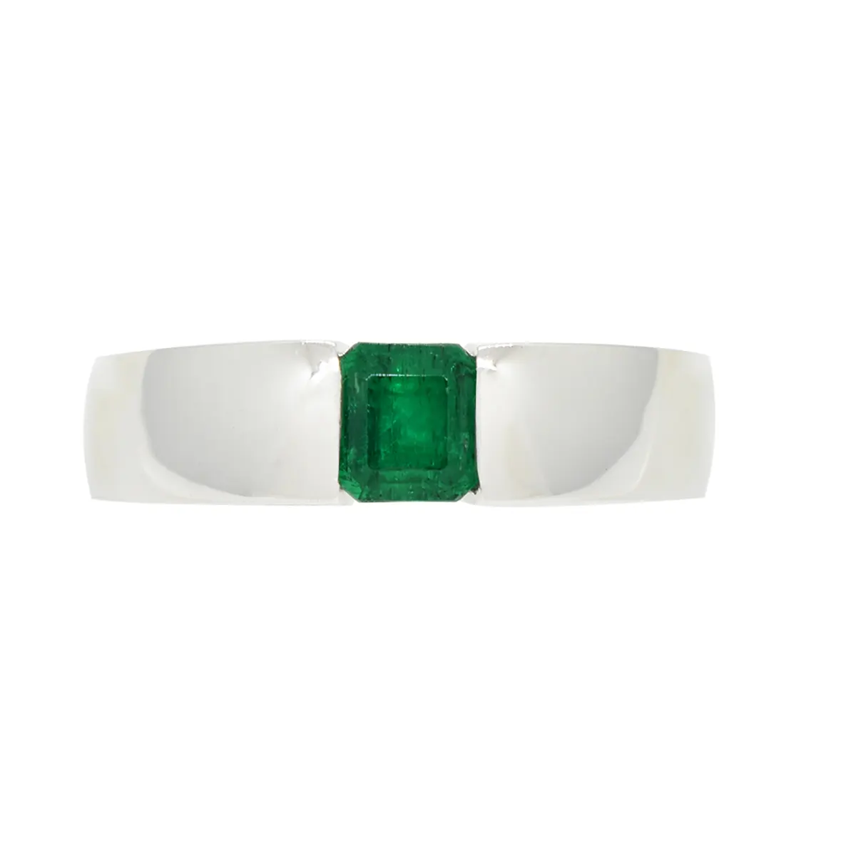 emerald_ring_in_18K_white_gold.webp