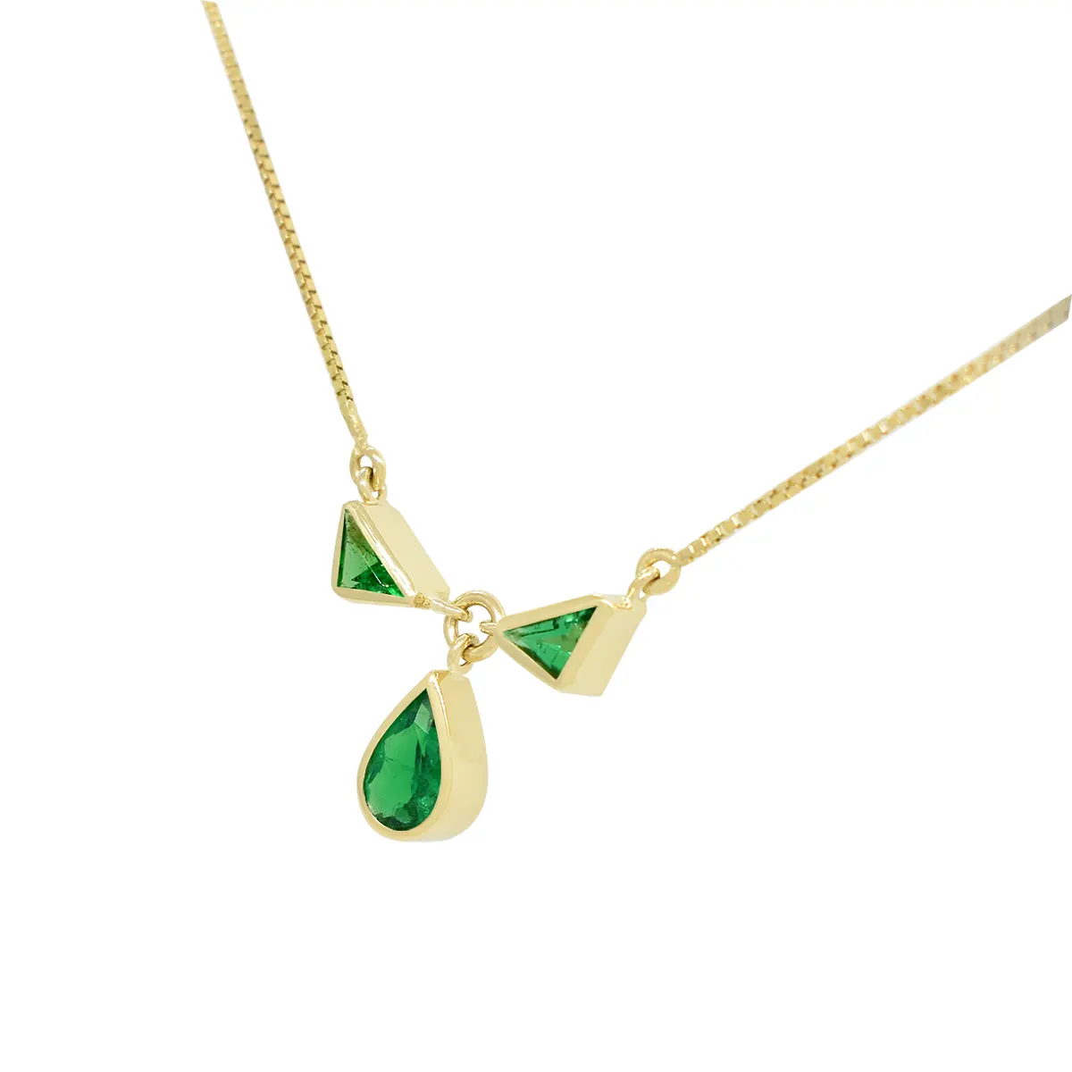 pear_triangle_shape_natural_emeralds_necklace.webp