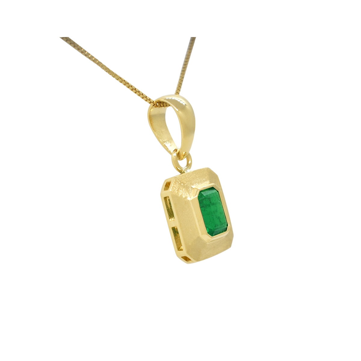 rectangular_green_emerald_solitaire_pendant_necklace.webp