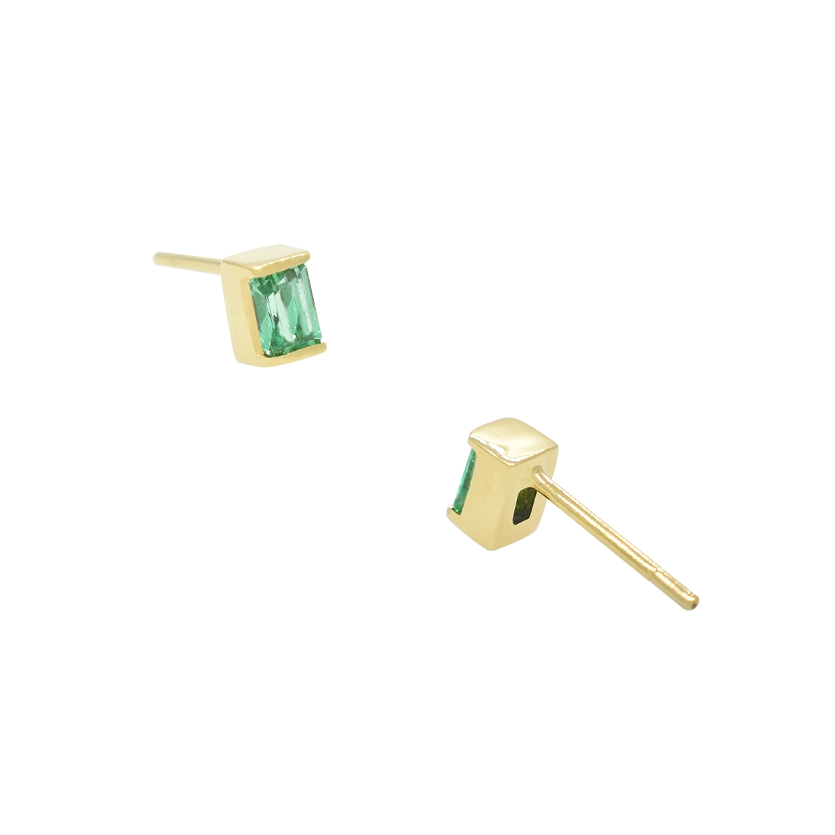 small_emerald_stud_earrings_18K_gold_emerald_cut_Colombian_emeralds.webp