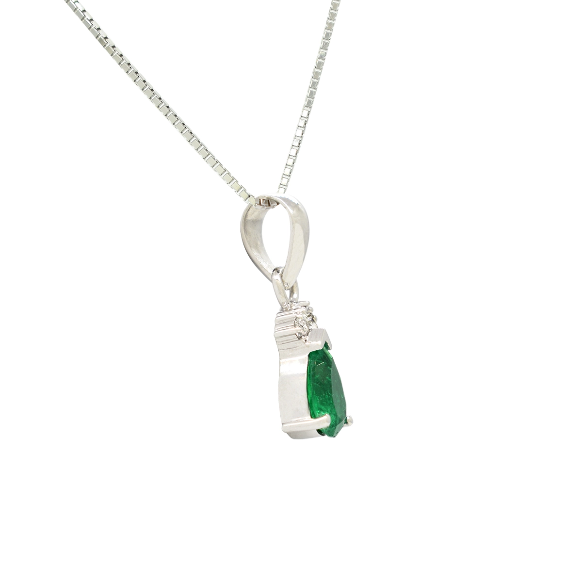 teardrop_real_emerald_round_diamonds_pendant_necklace.webp